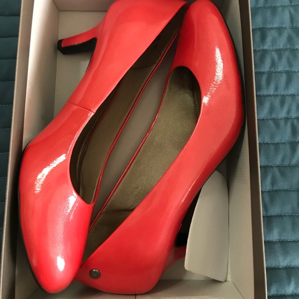 Coral Life Stride Heels